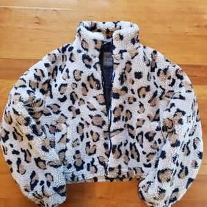 Cropped Fuzzy Leopard Jacket M